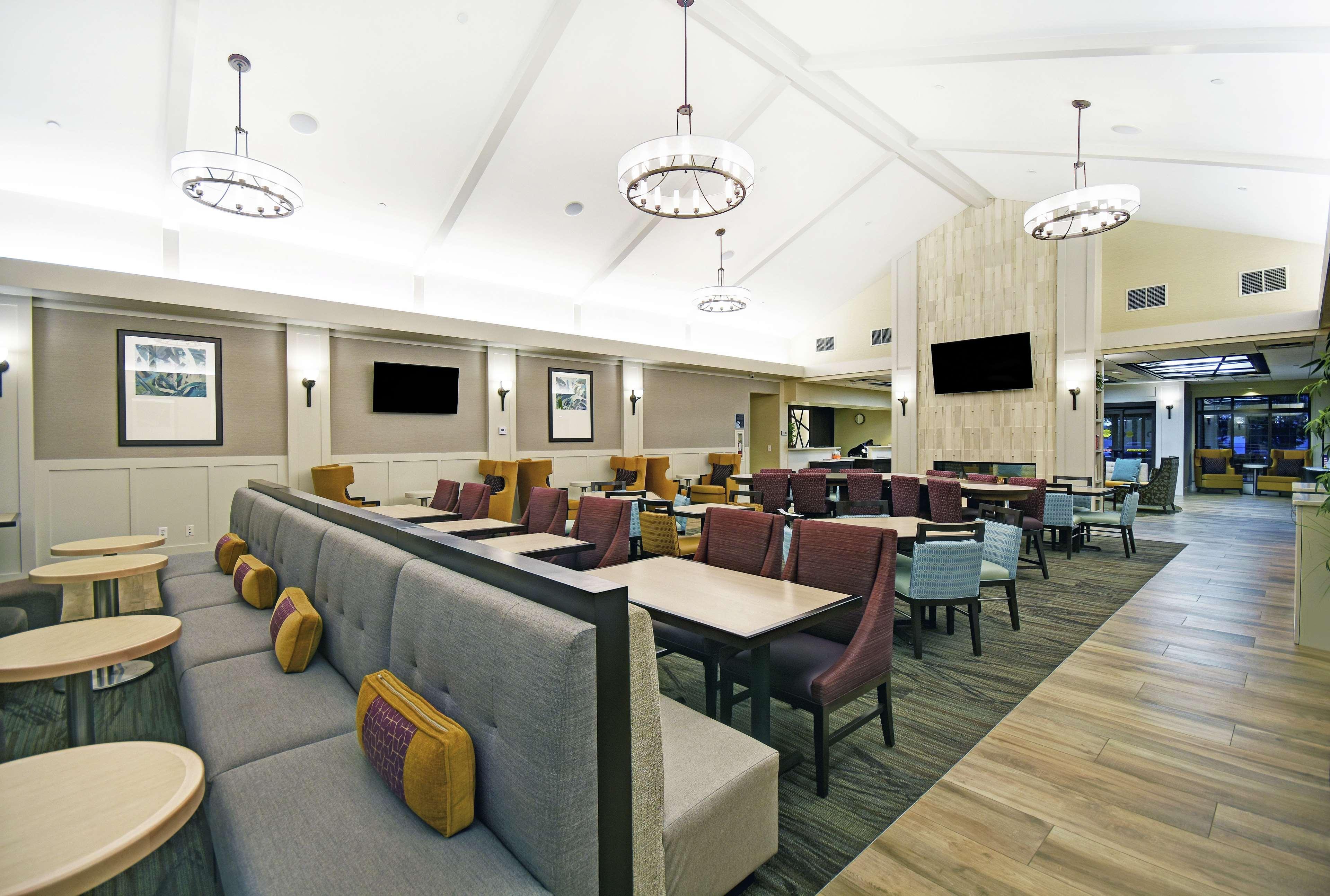 Hotel Homewood By Hilton Denver International Airport