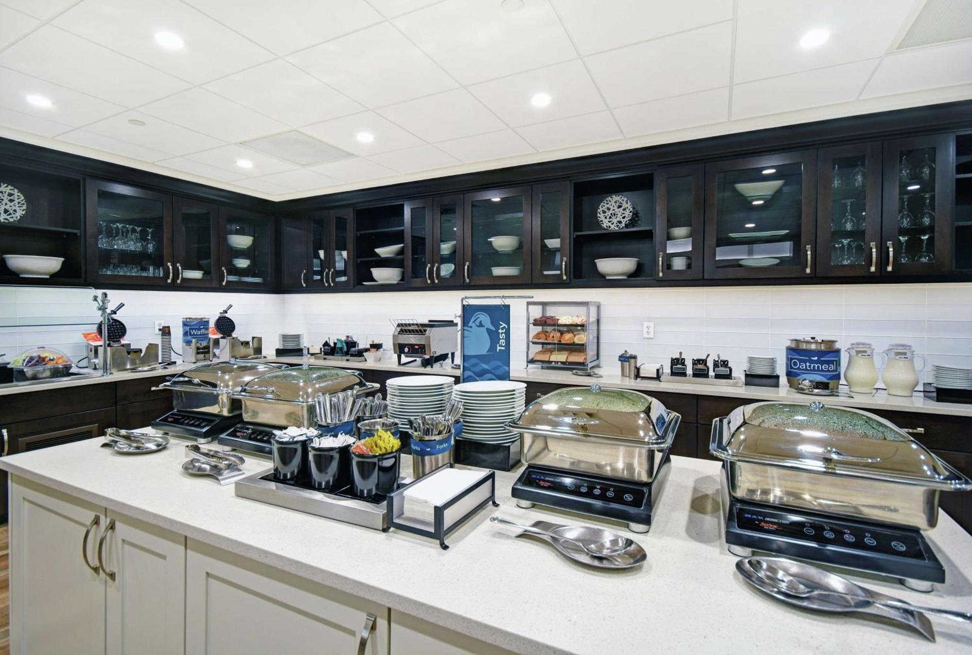 Hotel Homewood By Hilton Denver International Airport