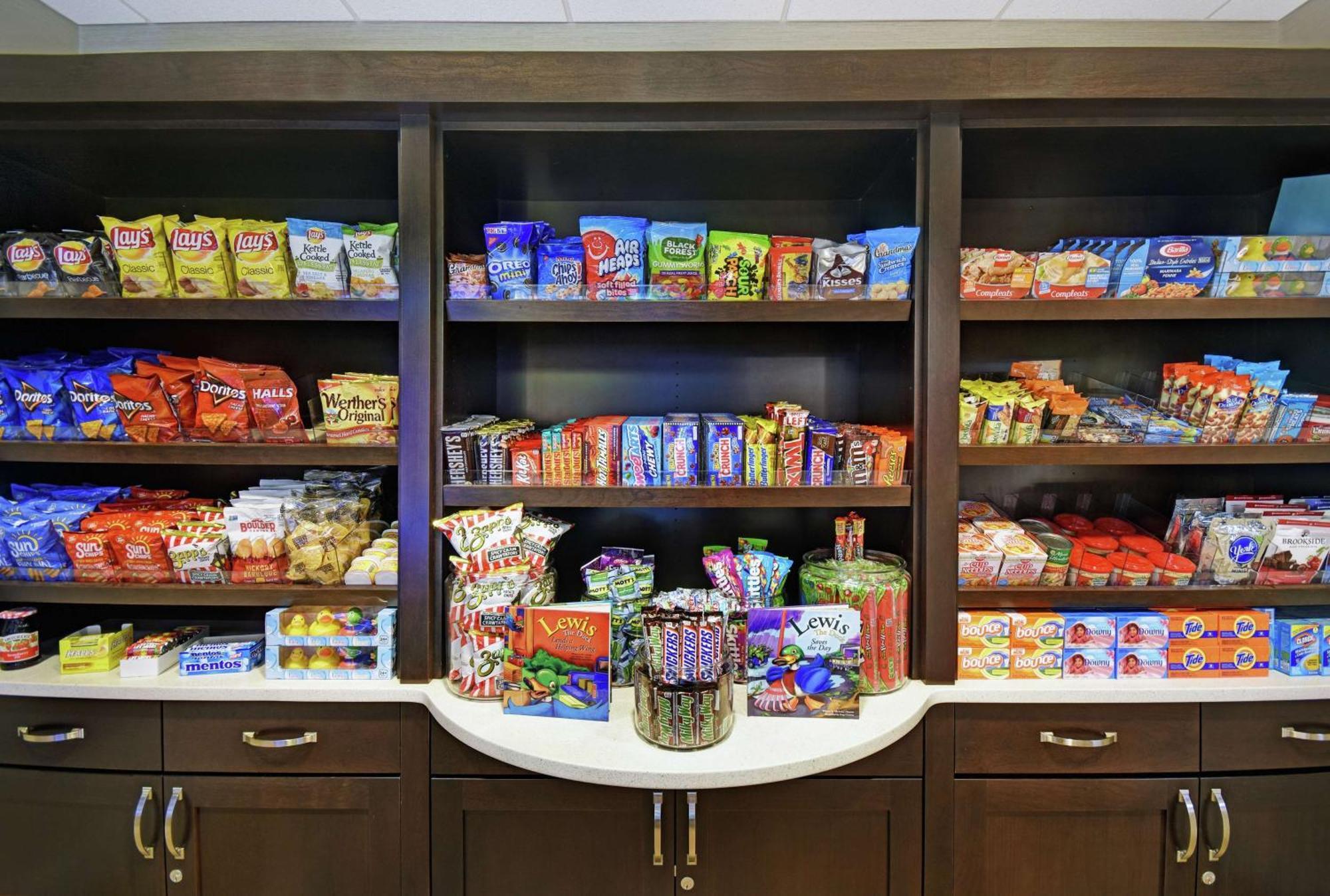 Hotel Homewood By Hilton Denver International Airport 3*
